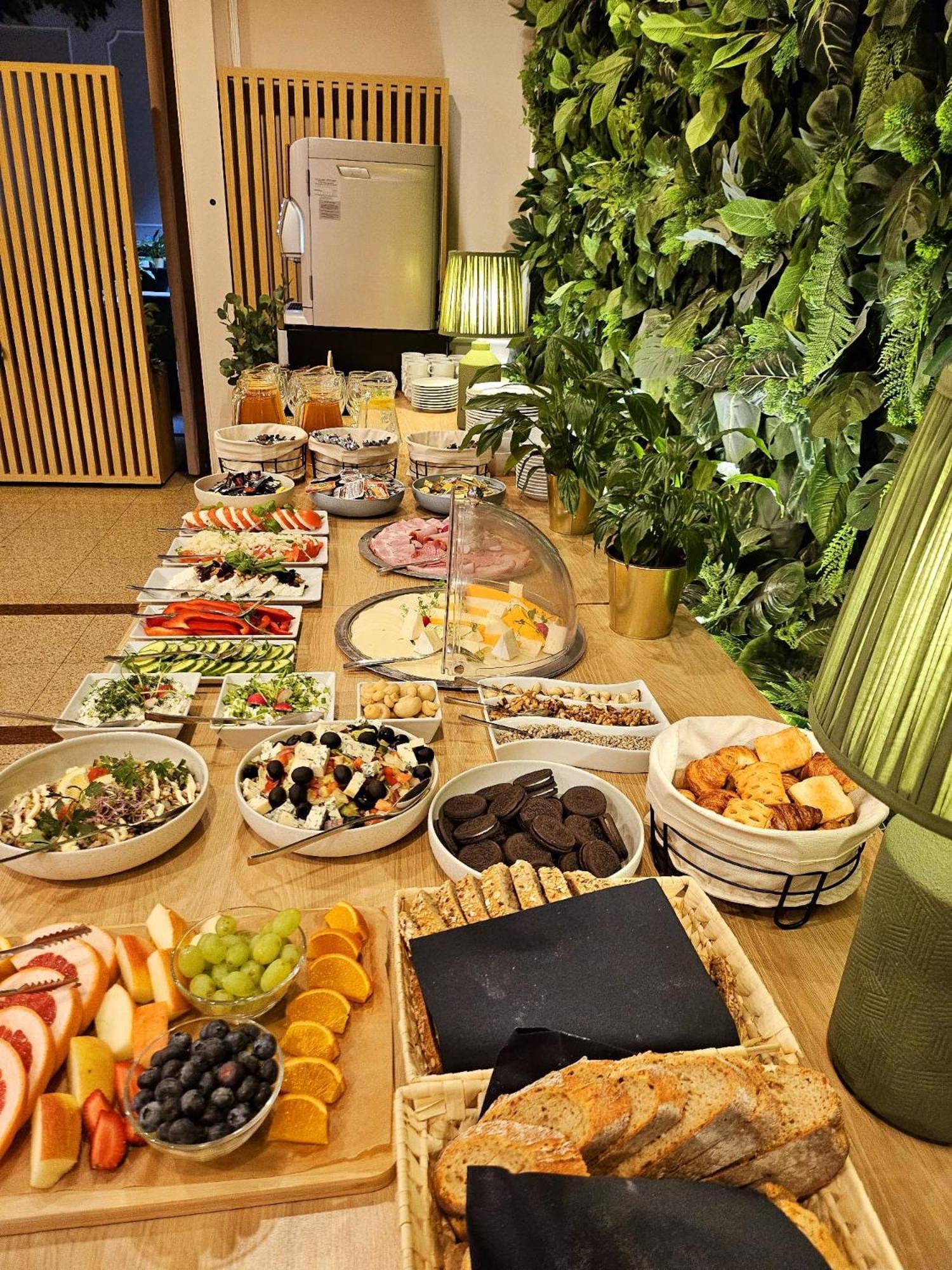 Restauracja Hotel Przystan Люблин Екстериор снимка